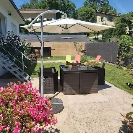 Holiday home Maison Lumineuse & Chaleureuse