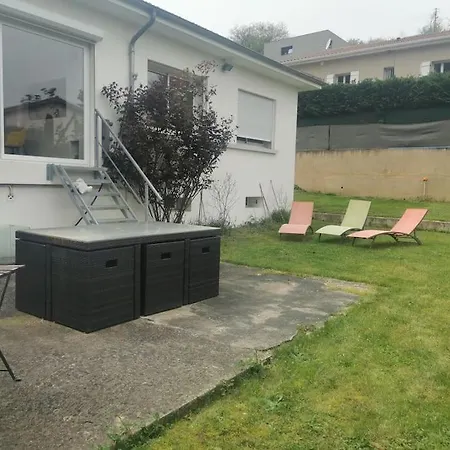 Holiday home Maison Lumineuse & Chaleureuse *